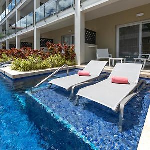 Superior Double Room Swim Up